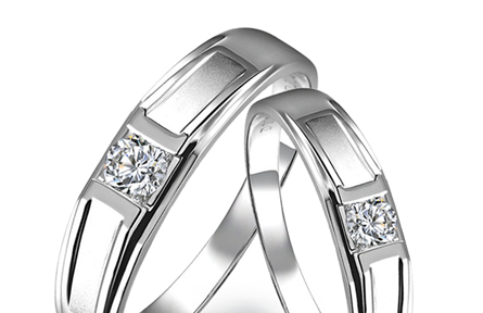 鉆石對(duì)戒如何保持光彩