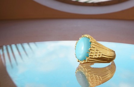 梵克雅寶推出 Perles d’été 綠松石珠寶系列：地中海之夏