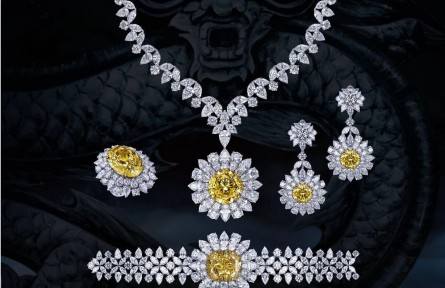 Mouawad（懋琬）推出 Dragon 和 Regina 高級珠寶系列：54.21ct鮮彩黃鉆，54.03ct哥倫比亞