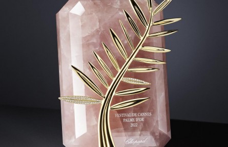 蕭邦珠寶公布第75屆戛納電影節金棕櫚獎杯:玫瑰石英、18k金、鉆  石