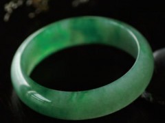 翡翠的各種指標