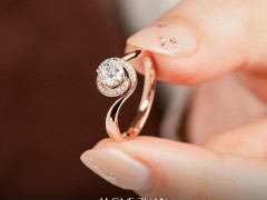 k金戒托的優勢是什么?為什么鉆戒很多都是k金戒托?