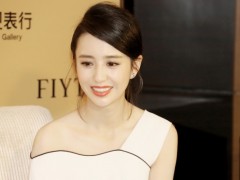 佟麗婭佩戴永恒印記珠寶出席活動(dòng) 優(yōu)雅自信仙氣十足