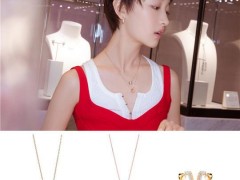 周冬雨出席寶詩(shī)龍Quatre Red首發(fā)活動(dòng)