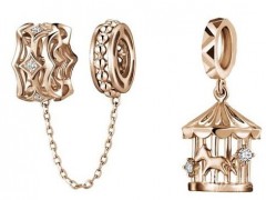 六福珠寶推出2018全新Dear Q系列