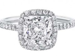 常見鉆石鑲嵌所用貴金屬的特點