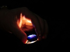 藍寶石演繹低調奢華