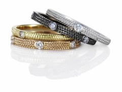 De Beers全新設(shè)計(jì) “日出日落”飾品惹人眼