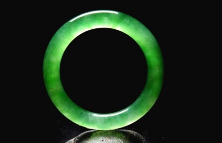 祥禎福率先接入國家級存證平臺,珠寶玉石行業(yè)迎來“可追溯”信任新基建